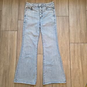 American Eagle Super High Rise Flare Jean Women 12 Light Wash Button Fly Stretch